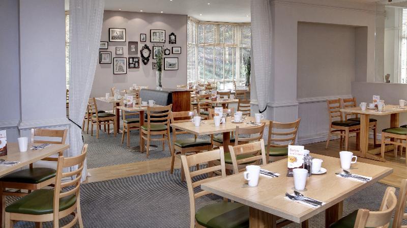 Holiday Inn Basingstoke By Ihg Exterior photo